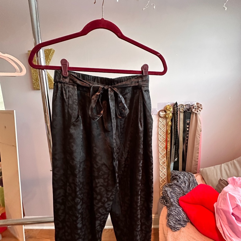 Elegant Black Jacquard Pants
